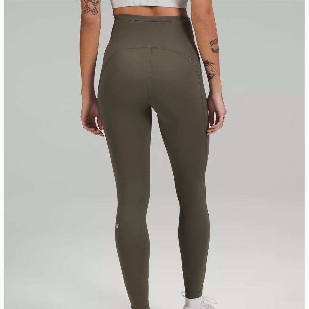 Lululemon - Swift Speed High Rise Tight 8 - Picture 2 of 7